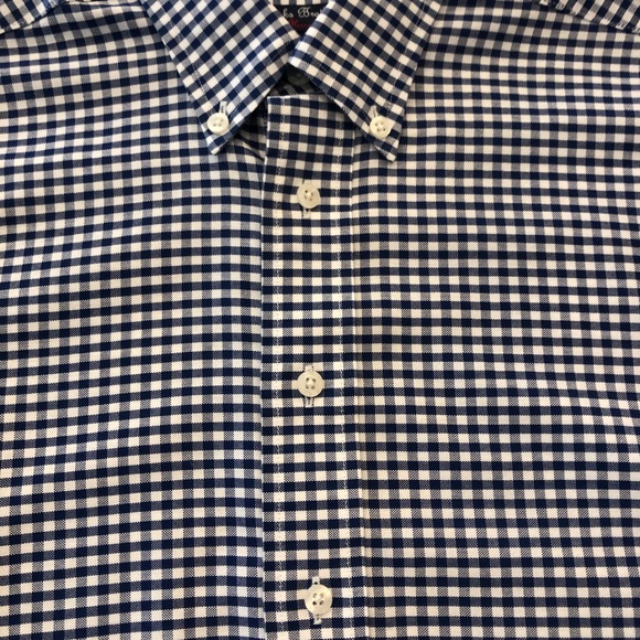 Like new Brooks Brothers boys button down shirt Lg - Picture 3 of 5